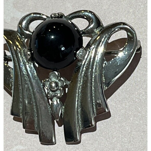 Vintage Brooch/Pin Sterling Victorian Goth Black Onyx Floral Art Deco Design - Picture 3 of 9